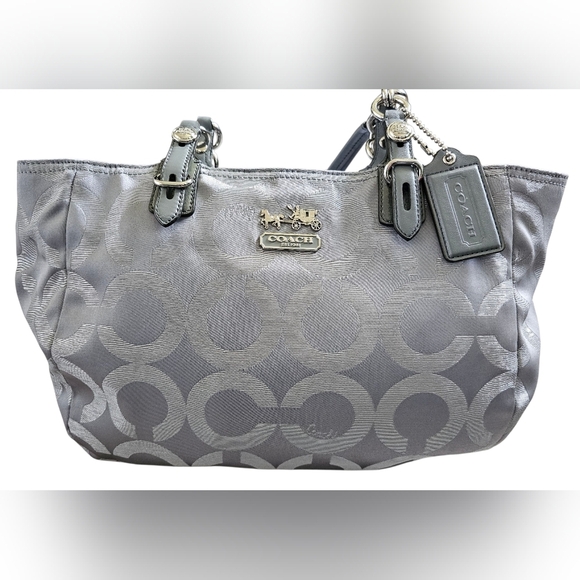 Coach Mia Op Art Gray Metallic Signature Tote With Dust Bag. New With Out Tags - Picture 6 of 15